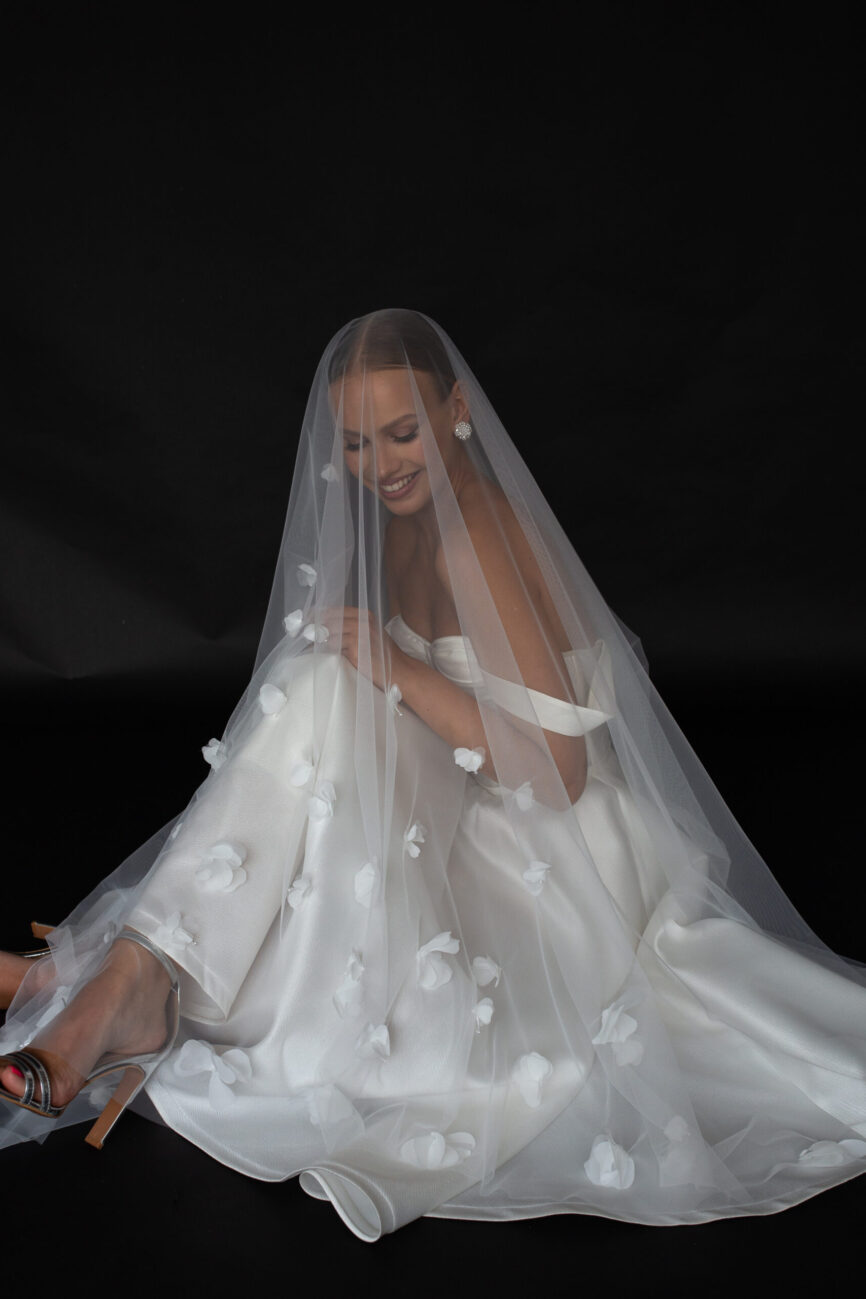 Long flower veil