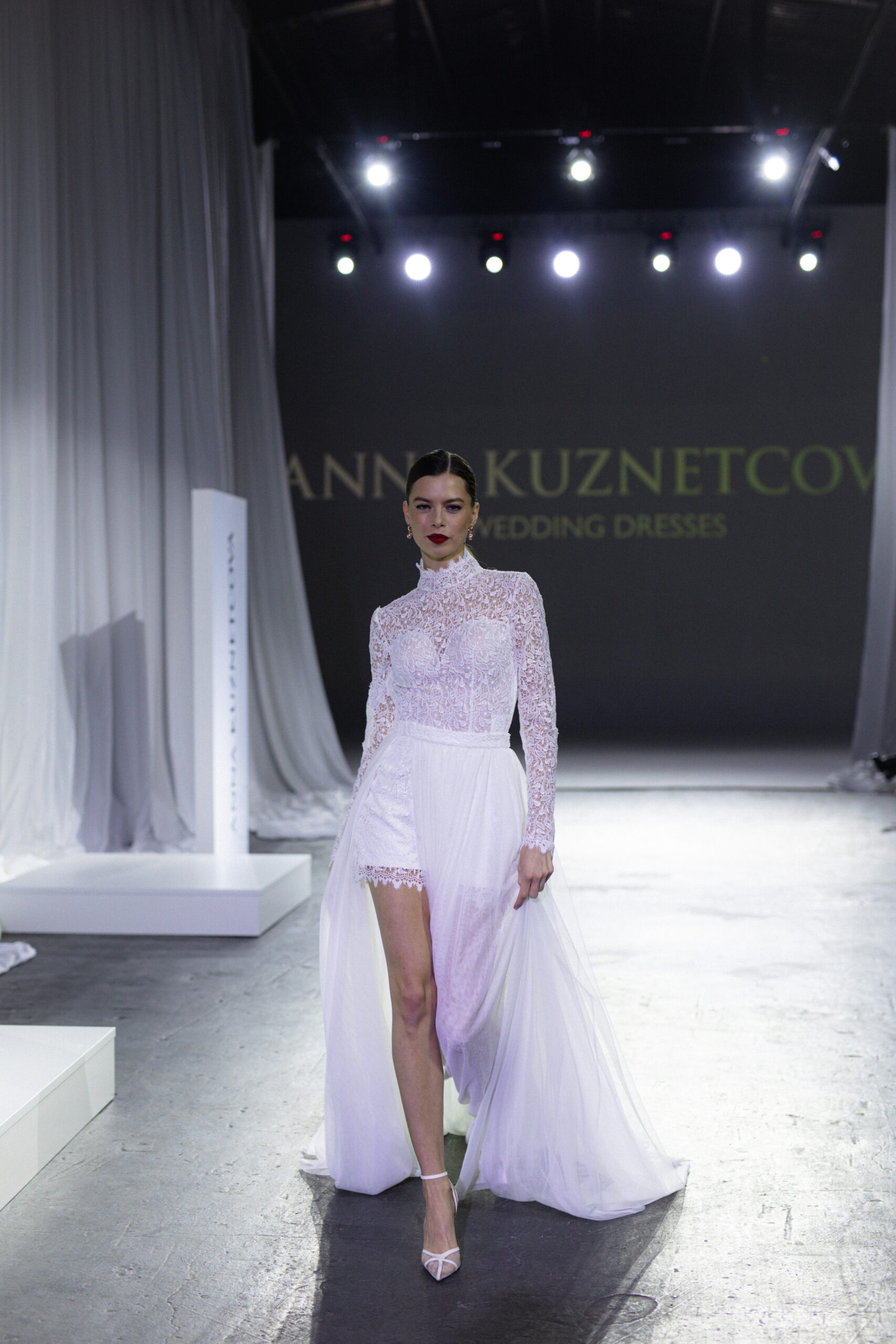 Melania jumpsuit ( without overskirt)
