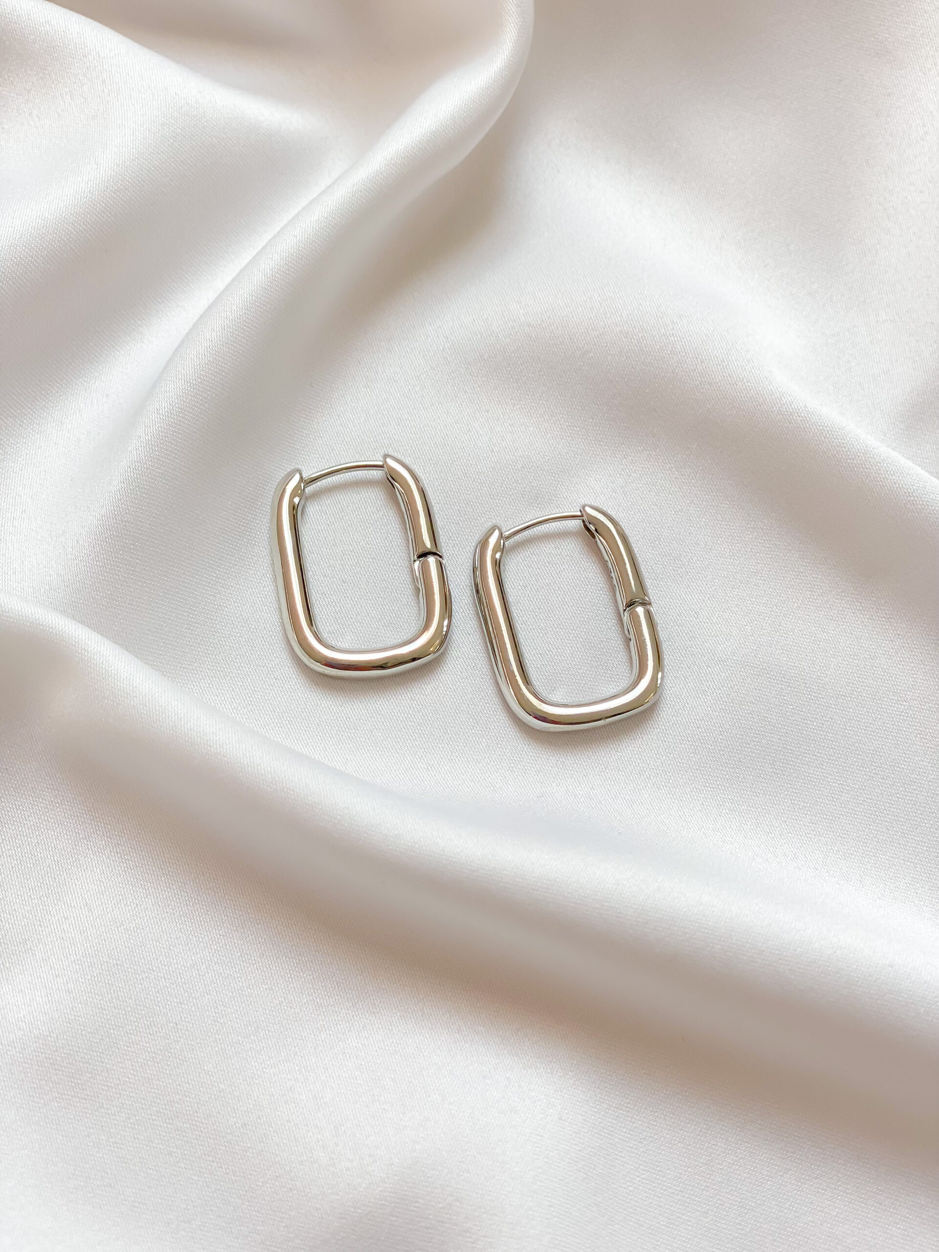 Cora silver hoops
